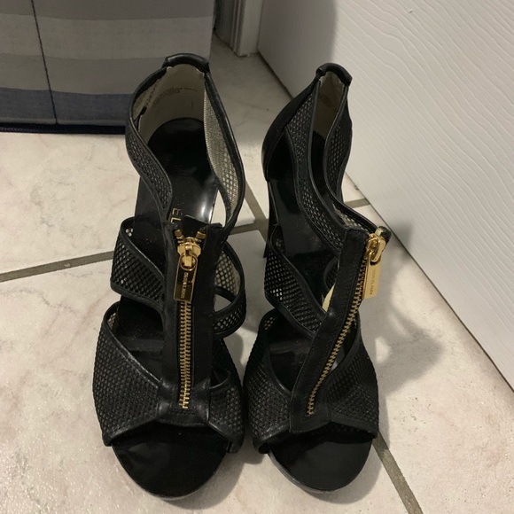 Michael Kors heels - Picture 2 of 4